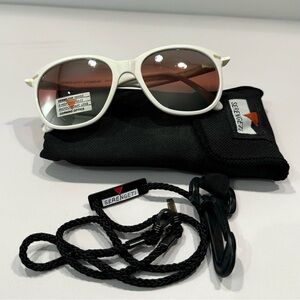 NWOT Vintage White Serengeti Vermilion Sunglasses